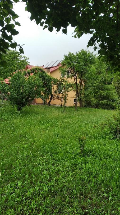 Apartament W Domu Na Wsi Tomaszow Lubelski Luaran gambar
