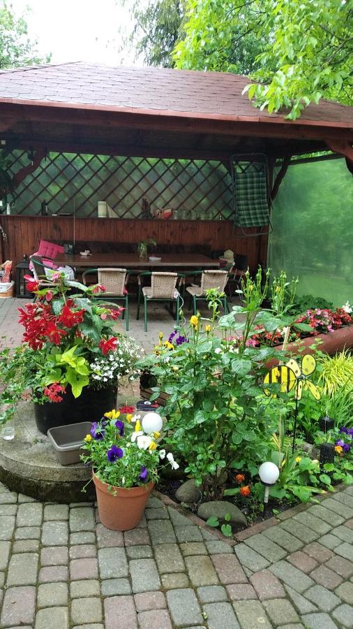 Apartament W Domu Na Wsi Tomaszow Lubelski Luaran gambar