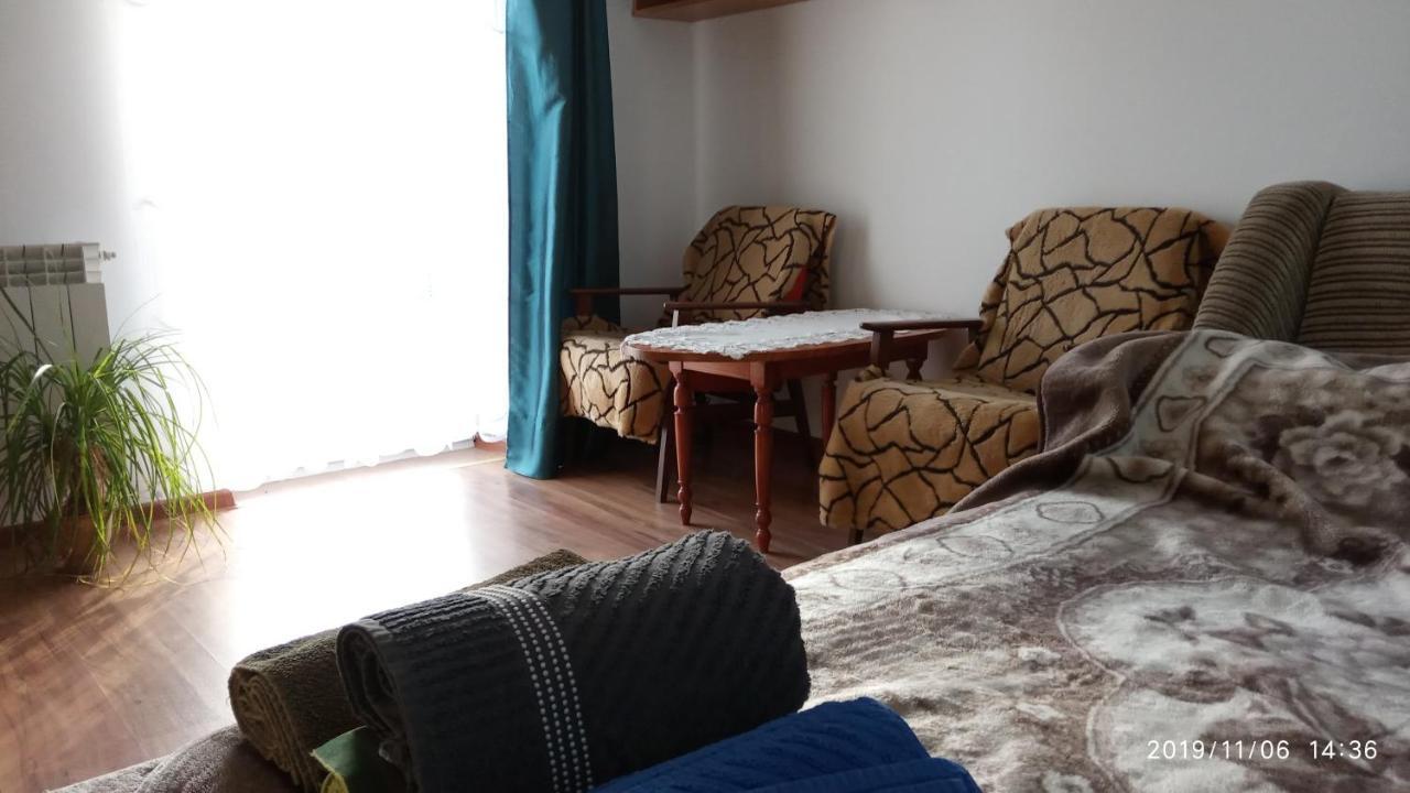Apartament W Domu Na Wsi Tomaszow Lubelski Luaran gambar